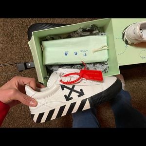 off-white vulc lows
